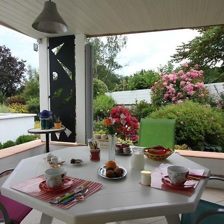 Jardin De Marceau Bed and Breakfast Blasimon Εξωτερικό φωτογραφία