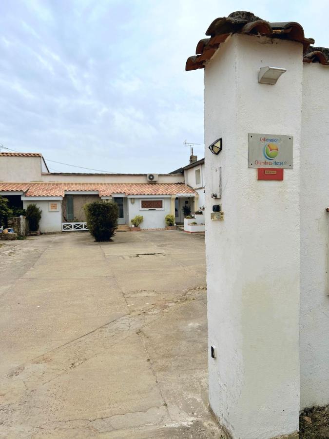 Jardin De Marceau Bed and Breakfast Blasimon Εξωτερικό φωτογραφία