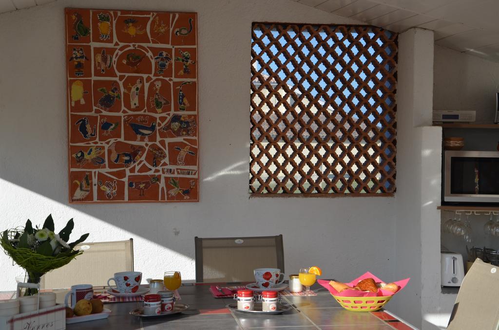 Jardin De Marceau Bed and Breakfast Blasimon Εξωτερικό φωτογραφία